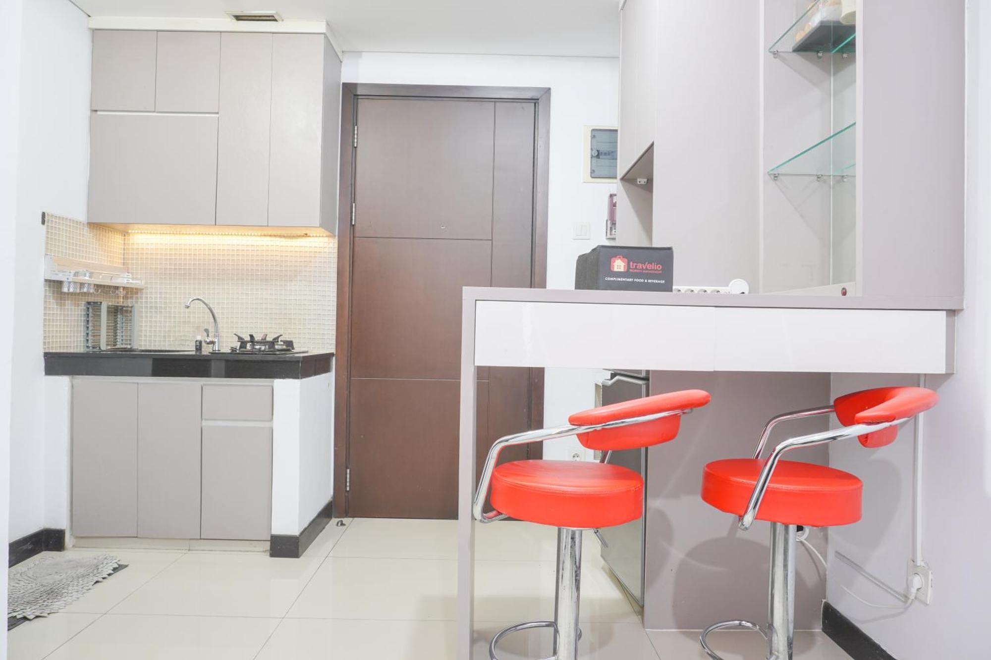 Elegant And Tidy 1Br Sky Terrace Apartment By Travelio Jakarta Eksteriør billede